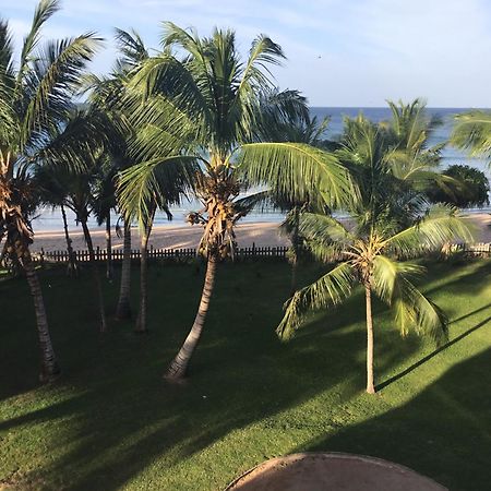 Sandy Shores Trincomalee Luaran gambar