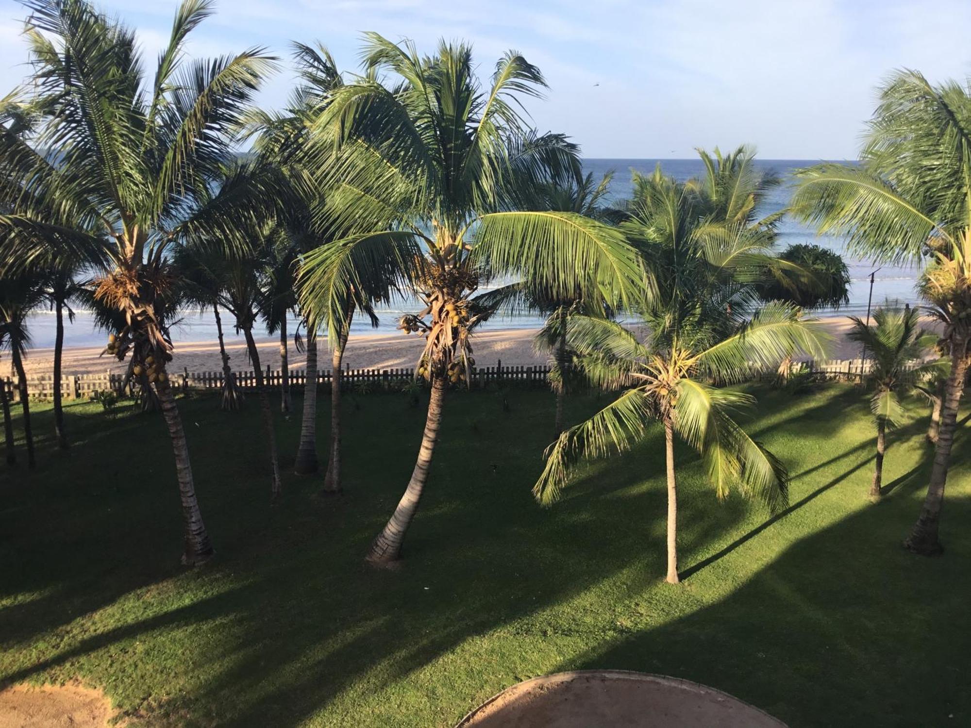 Sandy Shores Trincomalee Luaran gambar